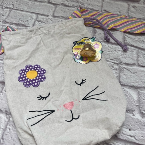 Bunny linen bag & peeps lipgloss keychain FREE with bundle!!! - Picture 3 of 5